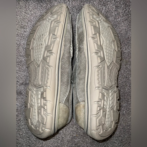 Men’s Sketchers Relaxed Fit Slip-Ons - Picture 3 of 4